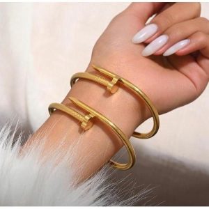 Hand chain