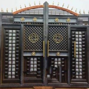 Top Notch Executive Imported Metal Gate